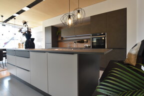 Galerie Preissl Möbel