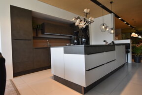 Galerie Preissl Möbel